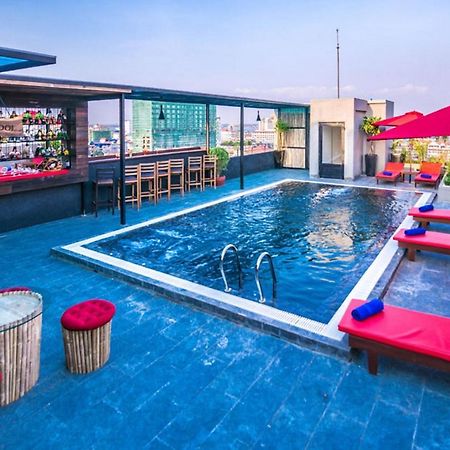 Diamond Palace Resort & Sky Bar Пном Пен Екстериор снимка